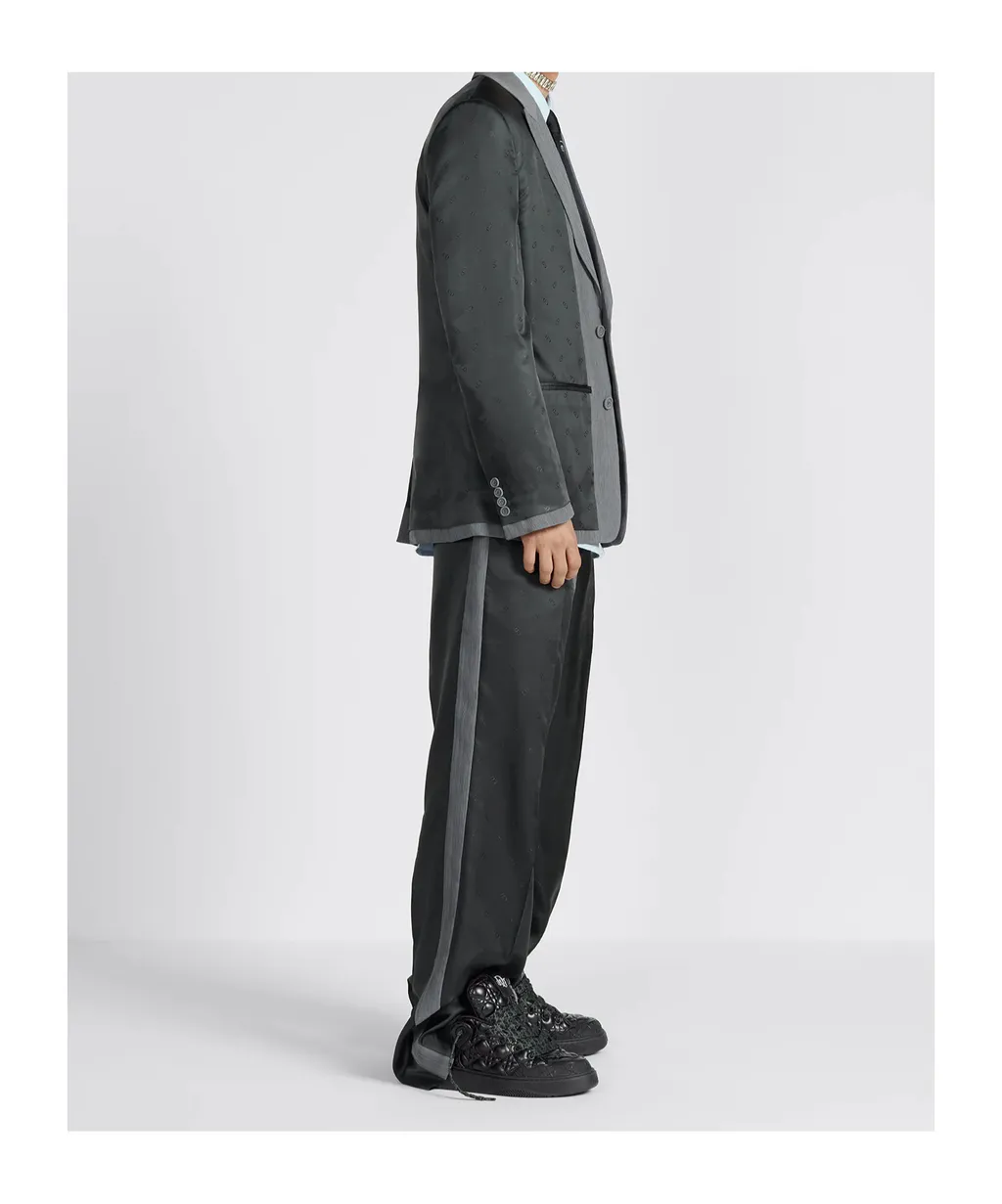 Button Detailed Straight Leg Pants