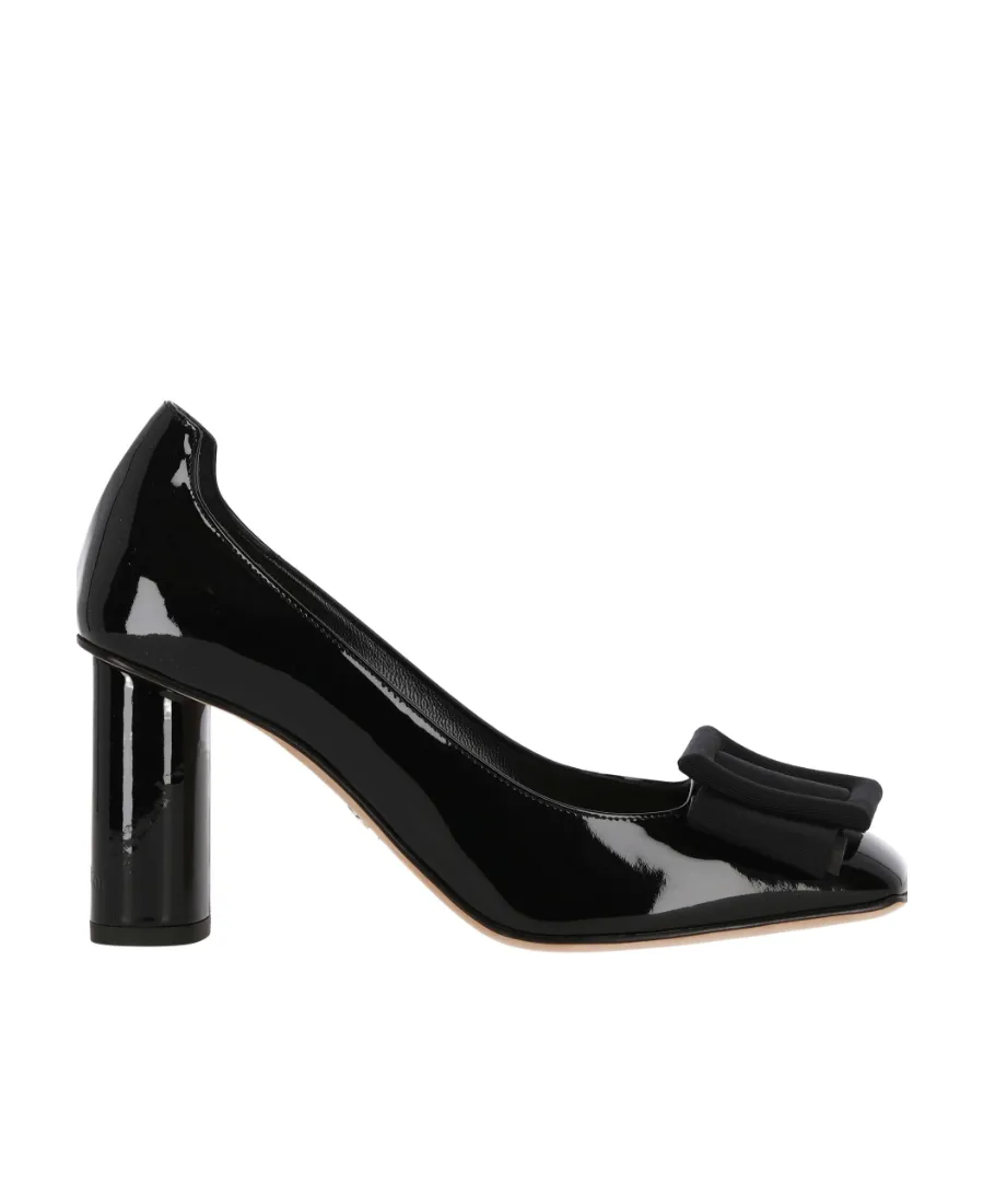Logo High Heels