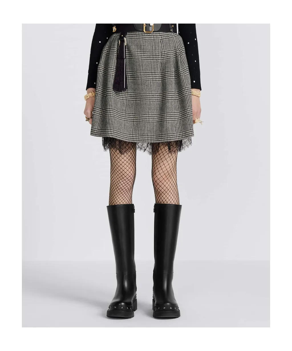 Pleated Short Skirt
