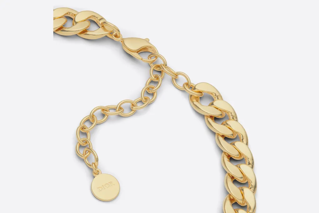 30 Montaigne Necklace