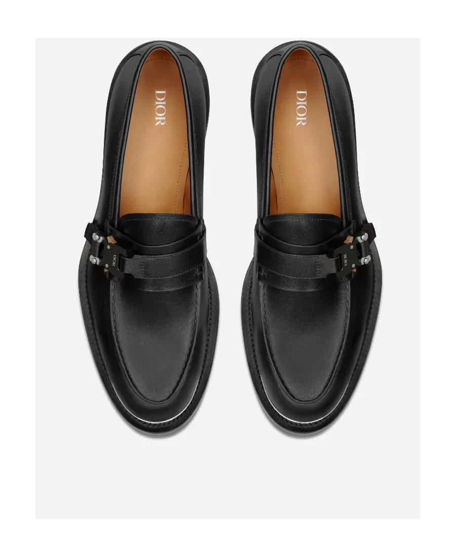 Evidence Buckle Detailed Loafer