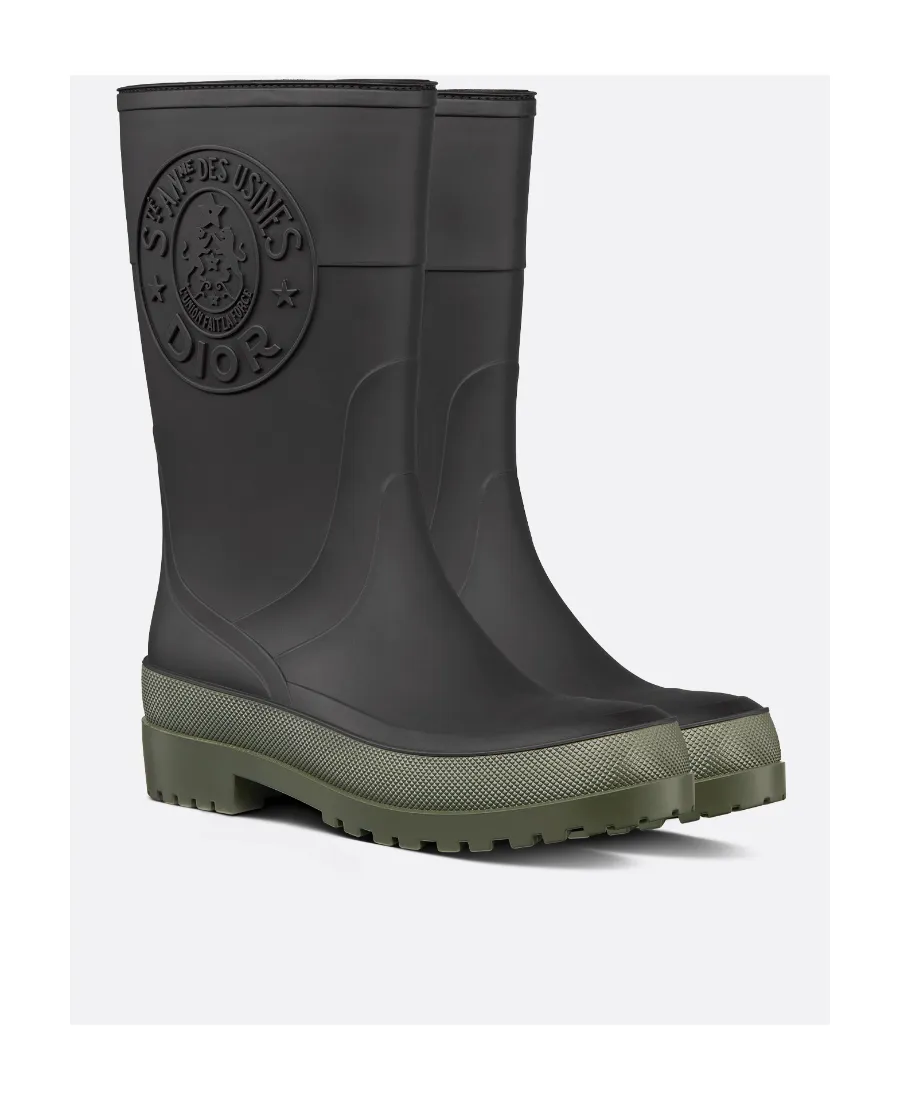Logo Embossed Round Toe Rain Boots