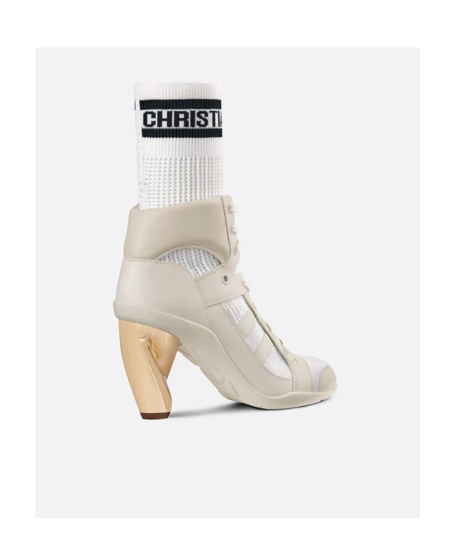 Logo Boots