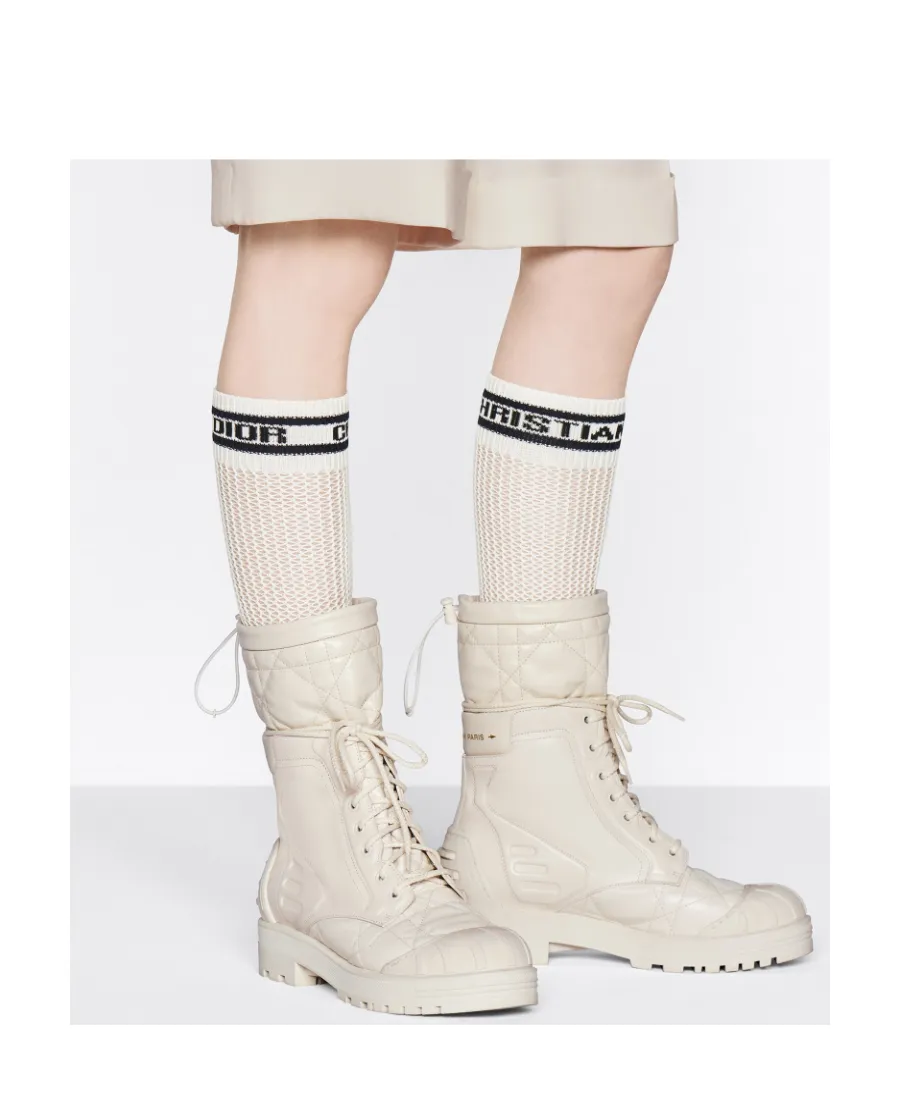 Logo Boots