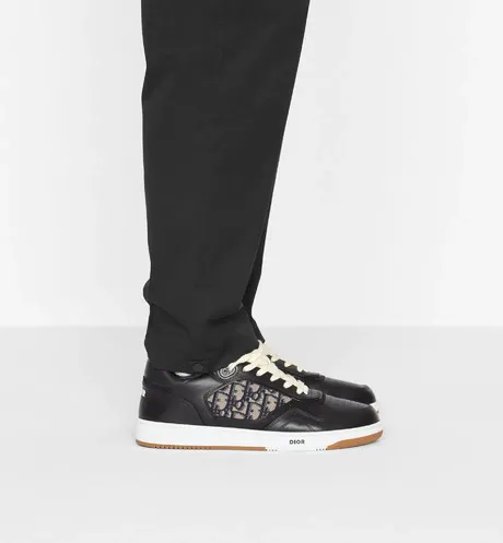 B27 Low-Top Sneakers