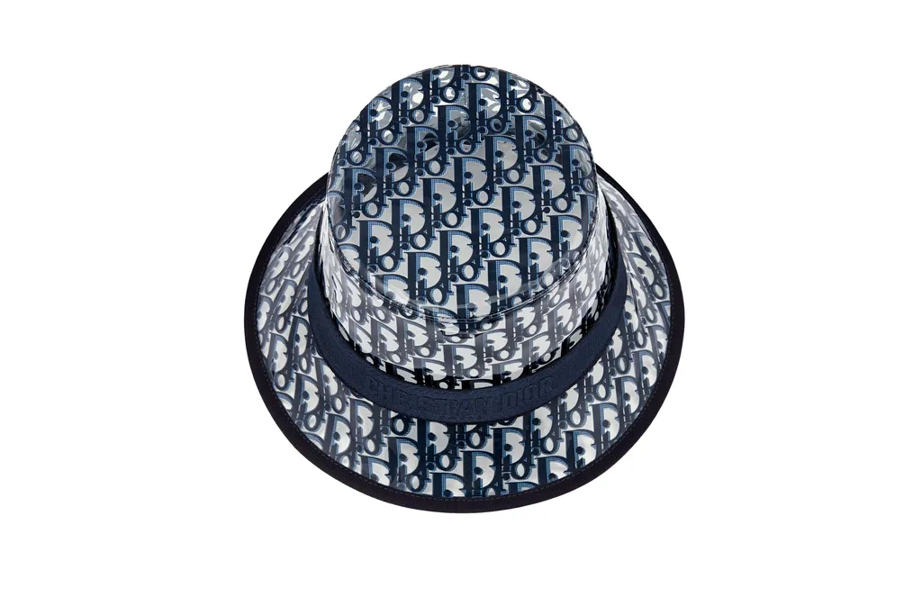 Small Rimmed Barrel Cap