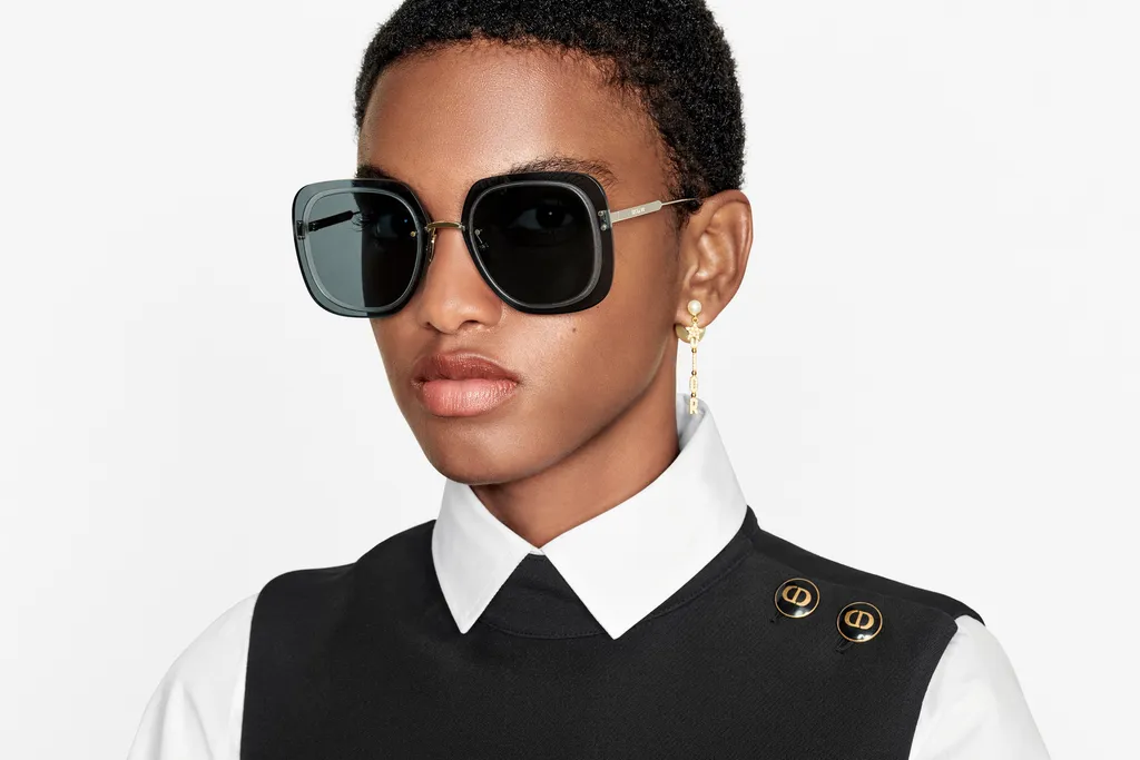 Geometric Frame Sunglasses