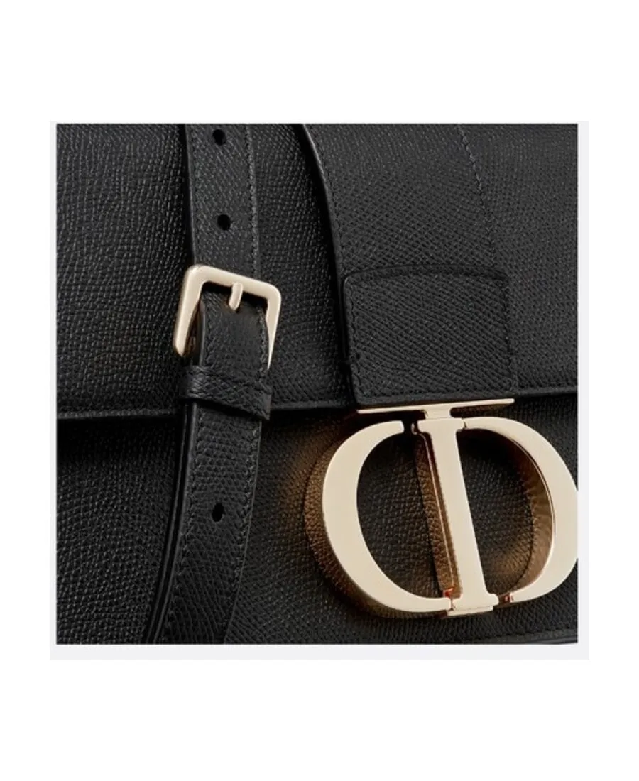 30 Montaigne Chain Bag