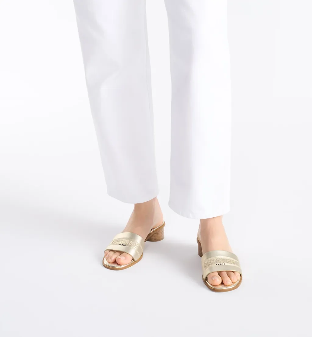Dway Heeled Slide