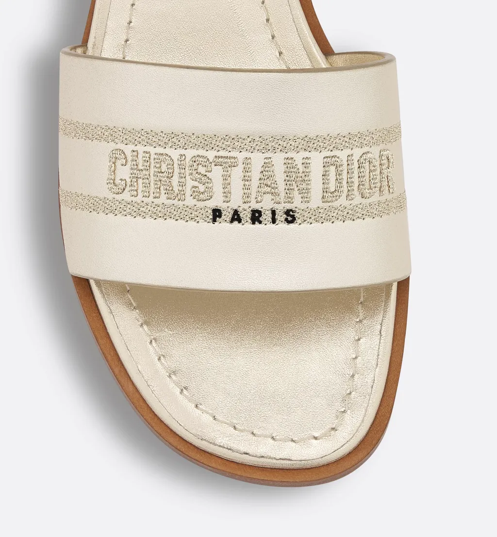 Dway Heeled Slide