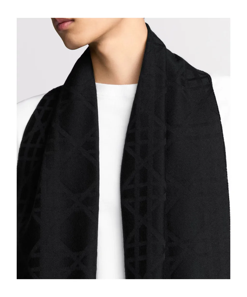 Cannage Scarf