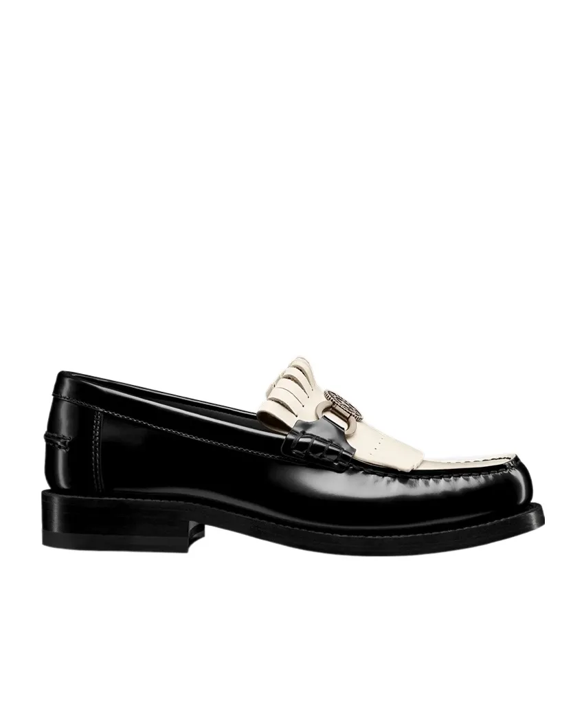 Emblem Loafer