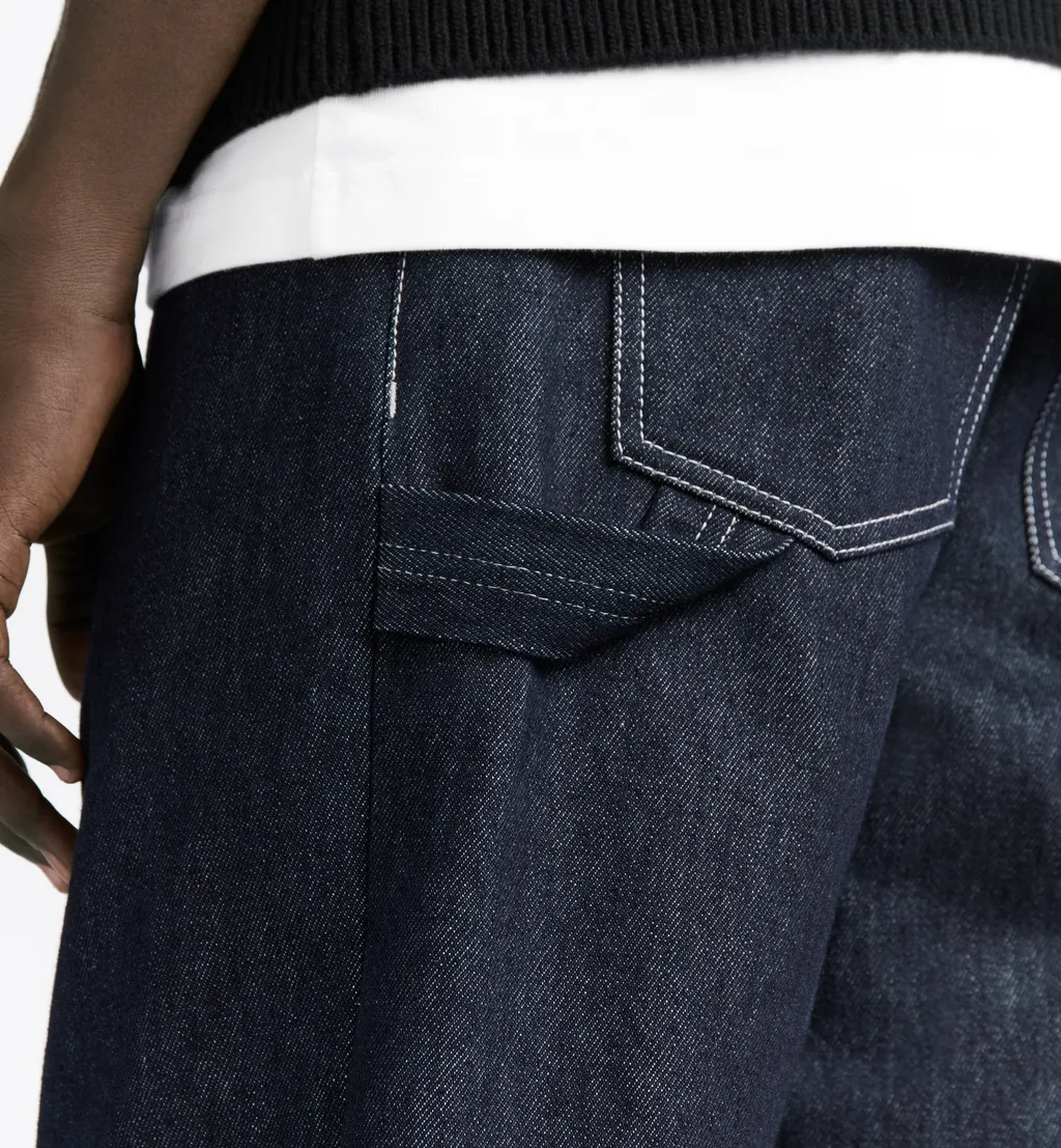 Belt-Loop Jeans