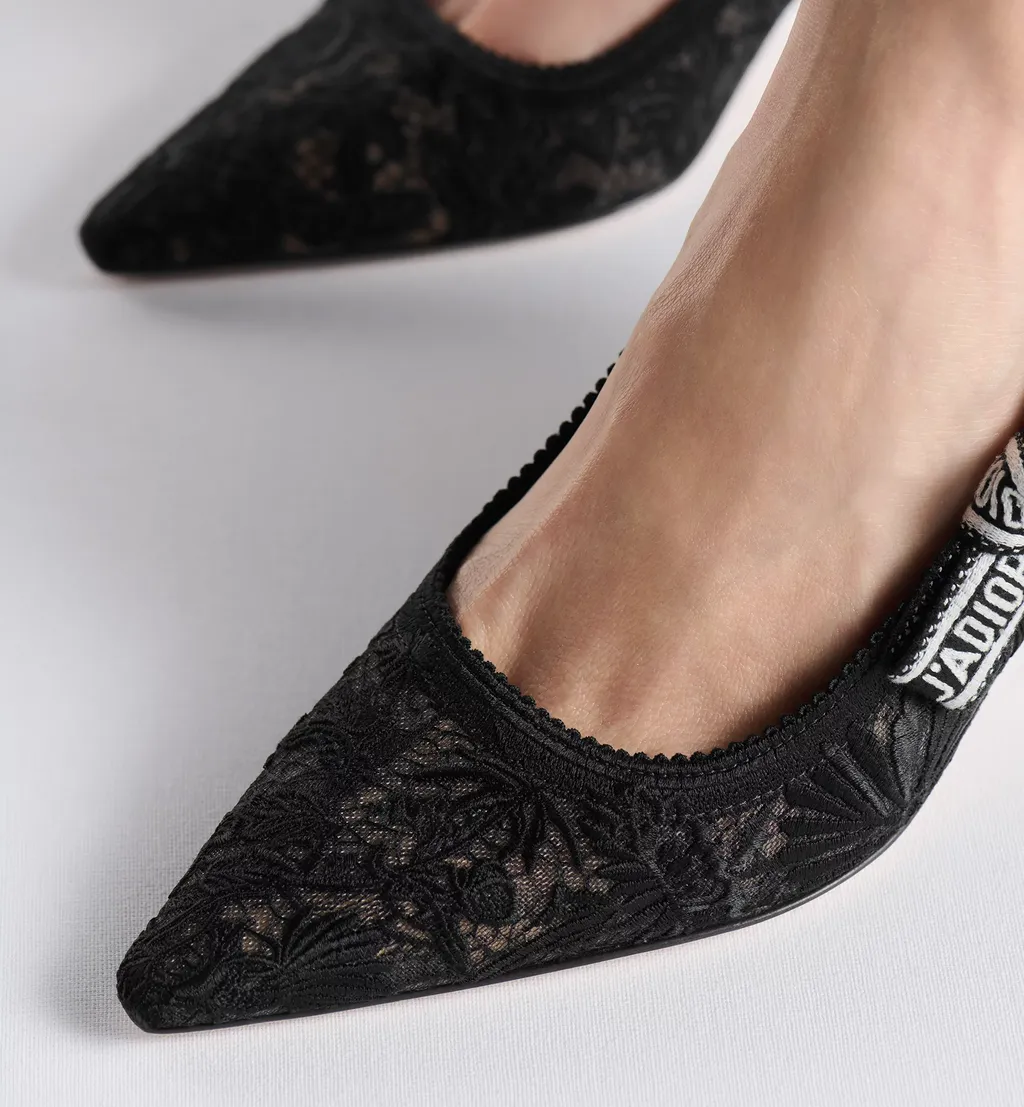 J'adior Slingback Pump