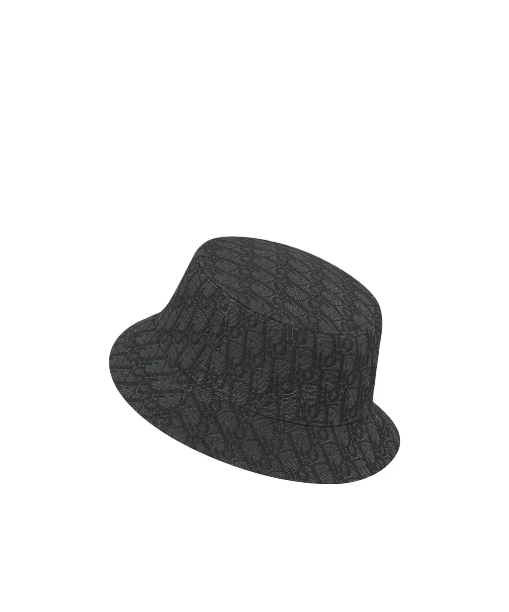 Oblique Bucket Hat