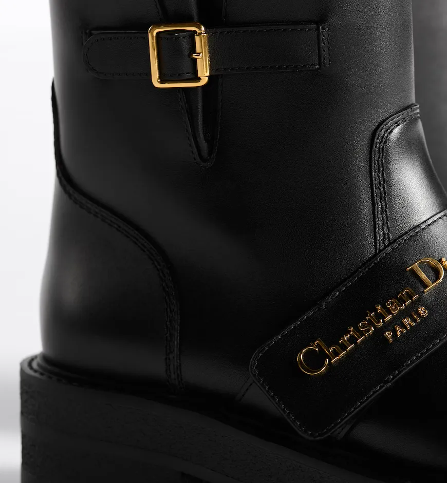 D-Quest Ankle Boot