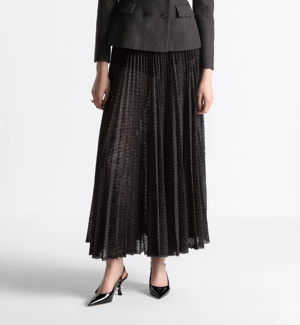 Pleated Mid-Length Skirt