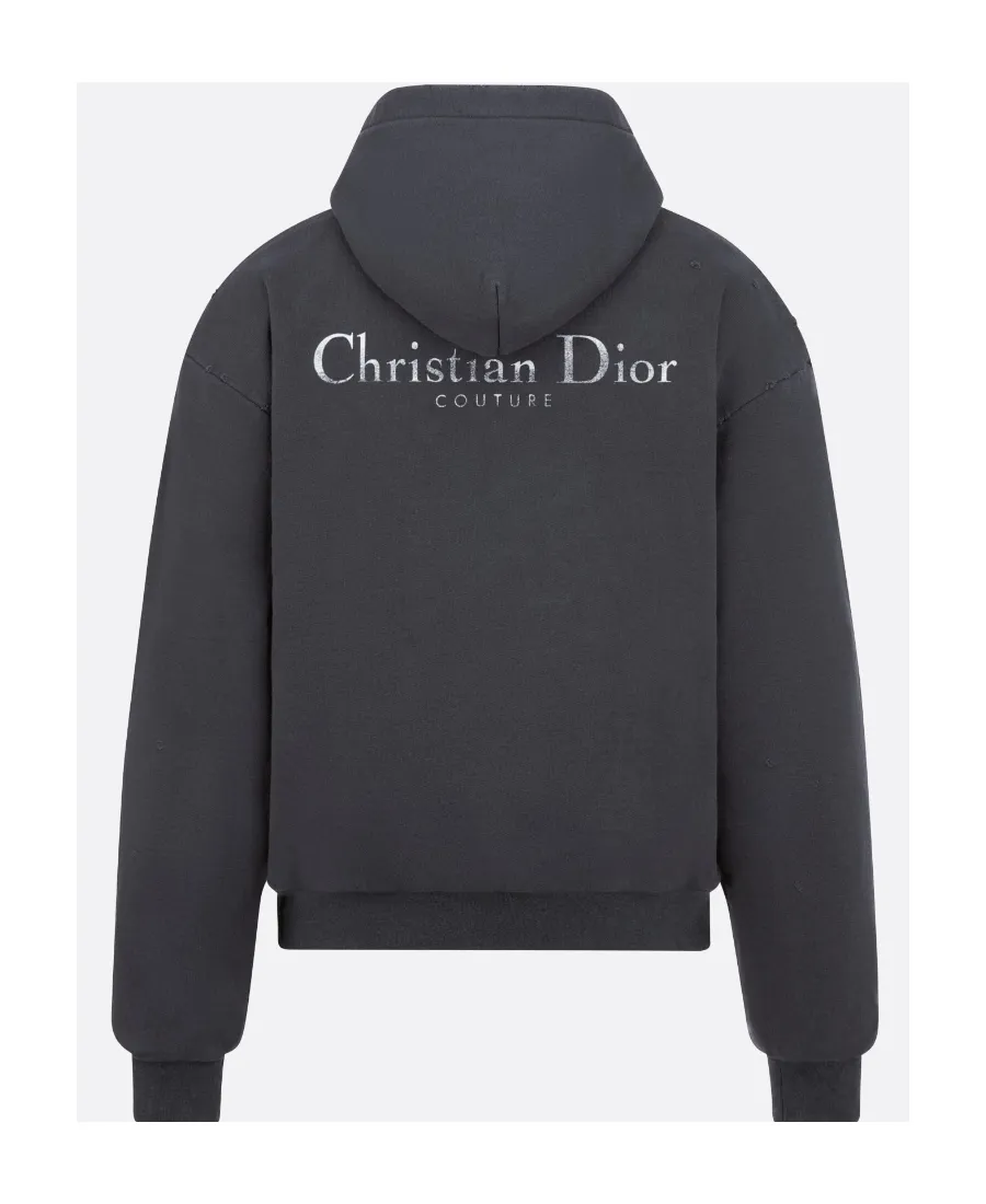 Long-Sleeved Hooded Sweater