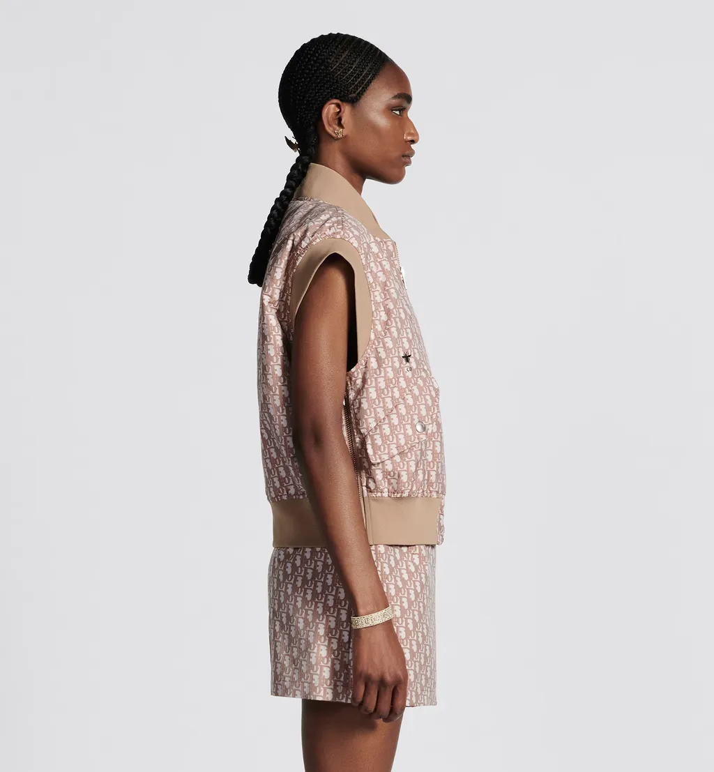 Sleeveless Vest