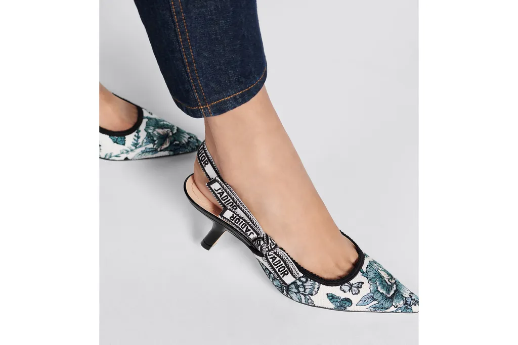 J'adior Slingback Pump