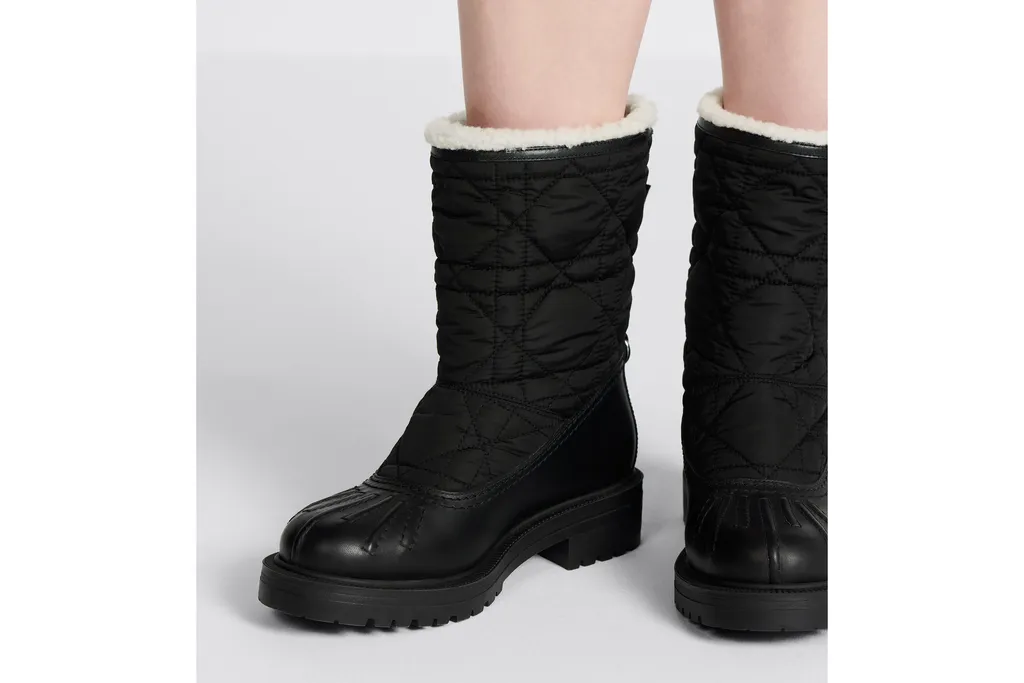 Frozen-D Ankle Boot