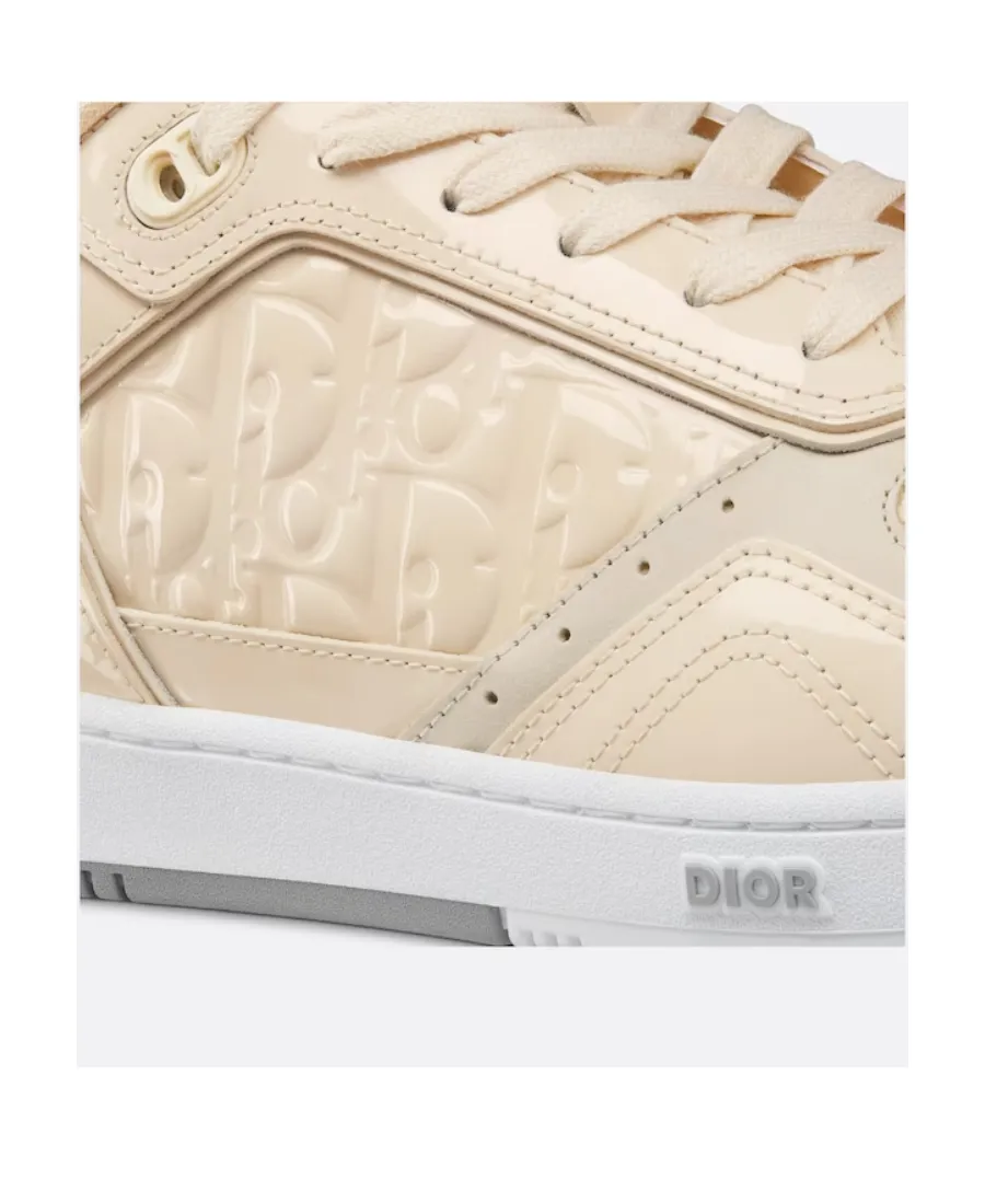 B27 Low-Top Sneaker