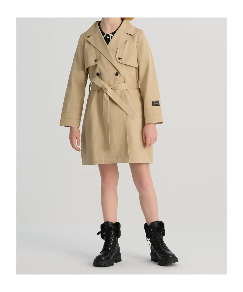 Long-Sleeved Windbreaker