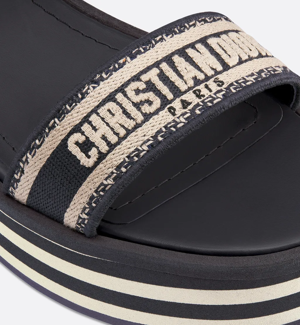 Dway Wedge Sandal
