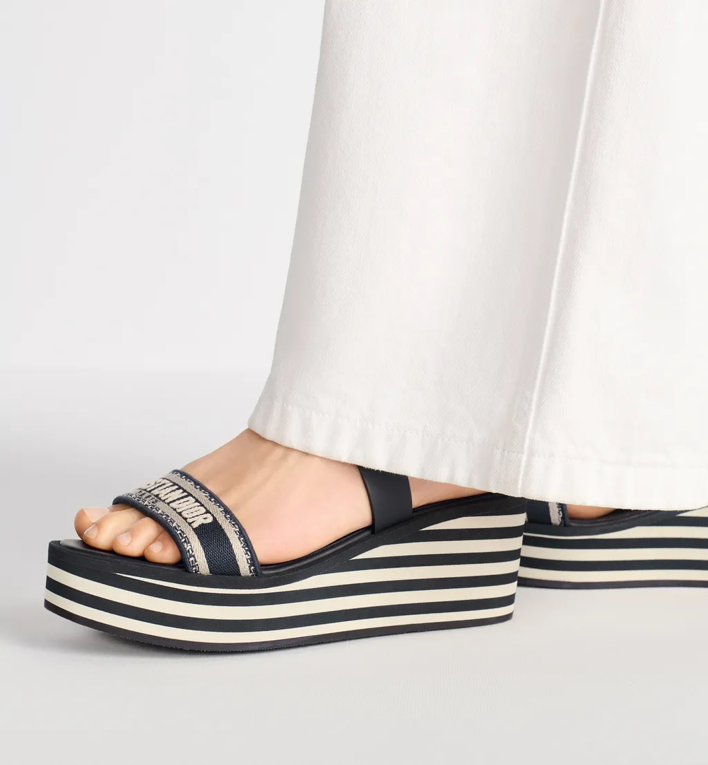 Dway Wedge Sandal