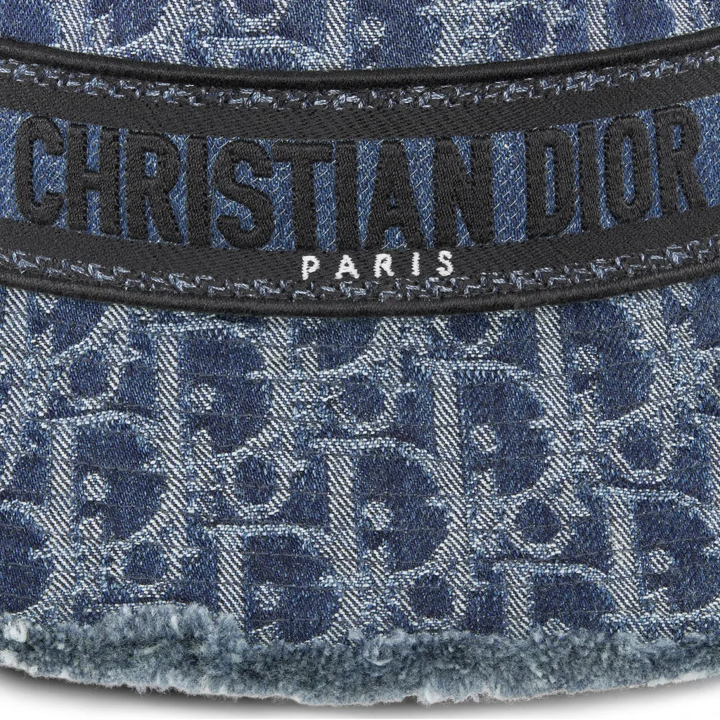 D-Bobby Small Brim Bucket Hat