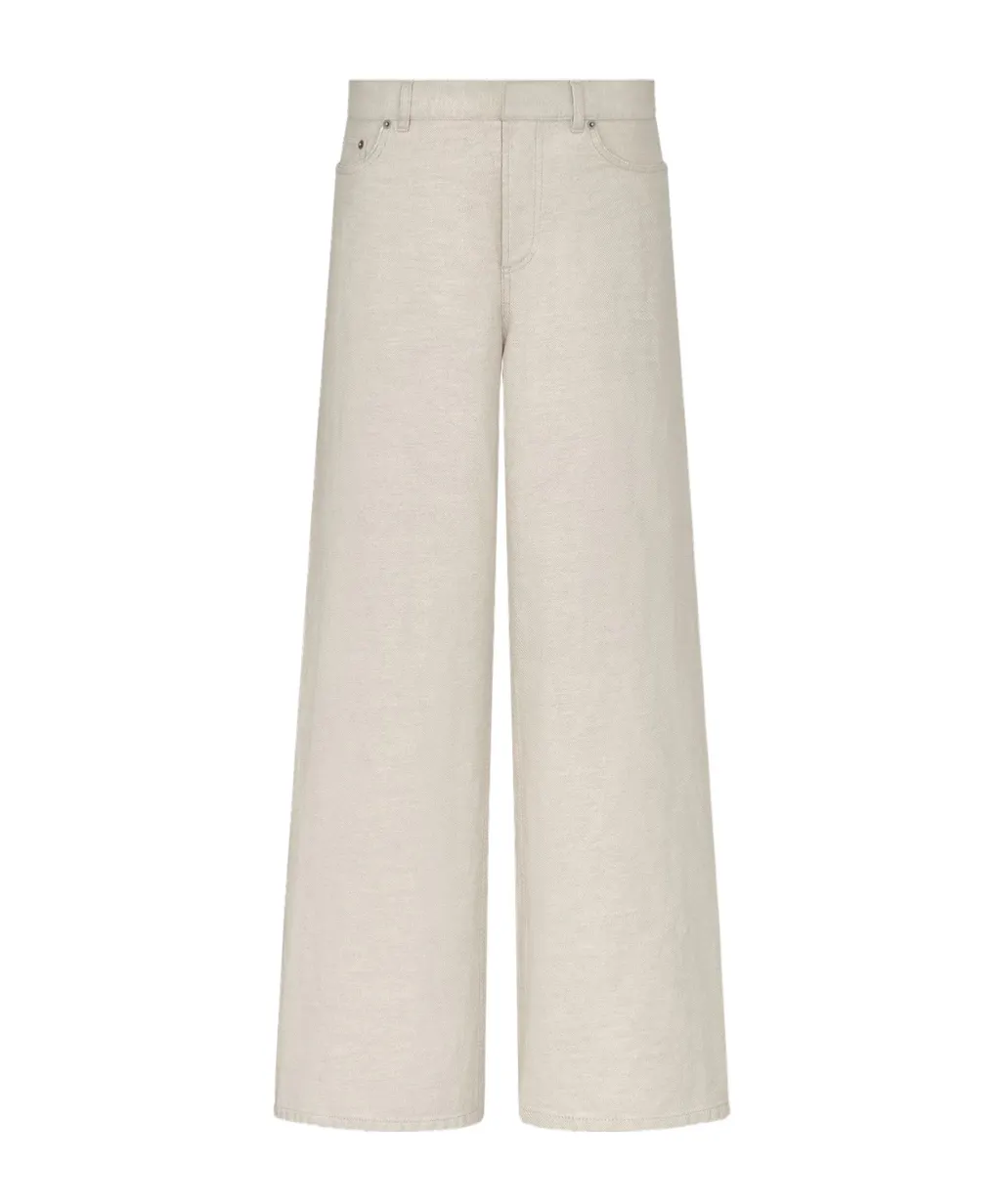 8 Flared Jeans