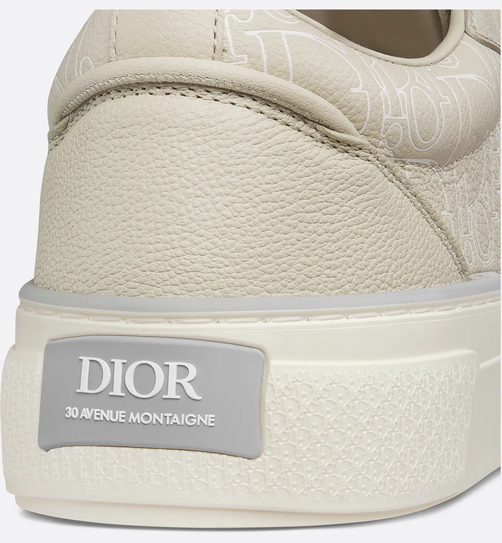 B33 Spin Sneaker
