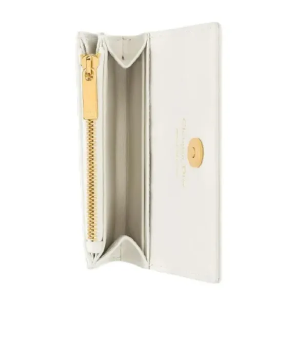 30 Montaigne Wallet