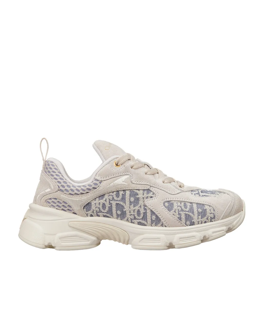 Vibe Sneaker