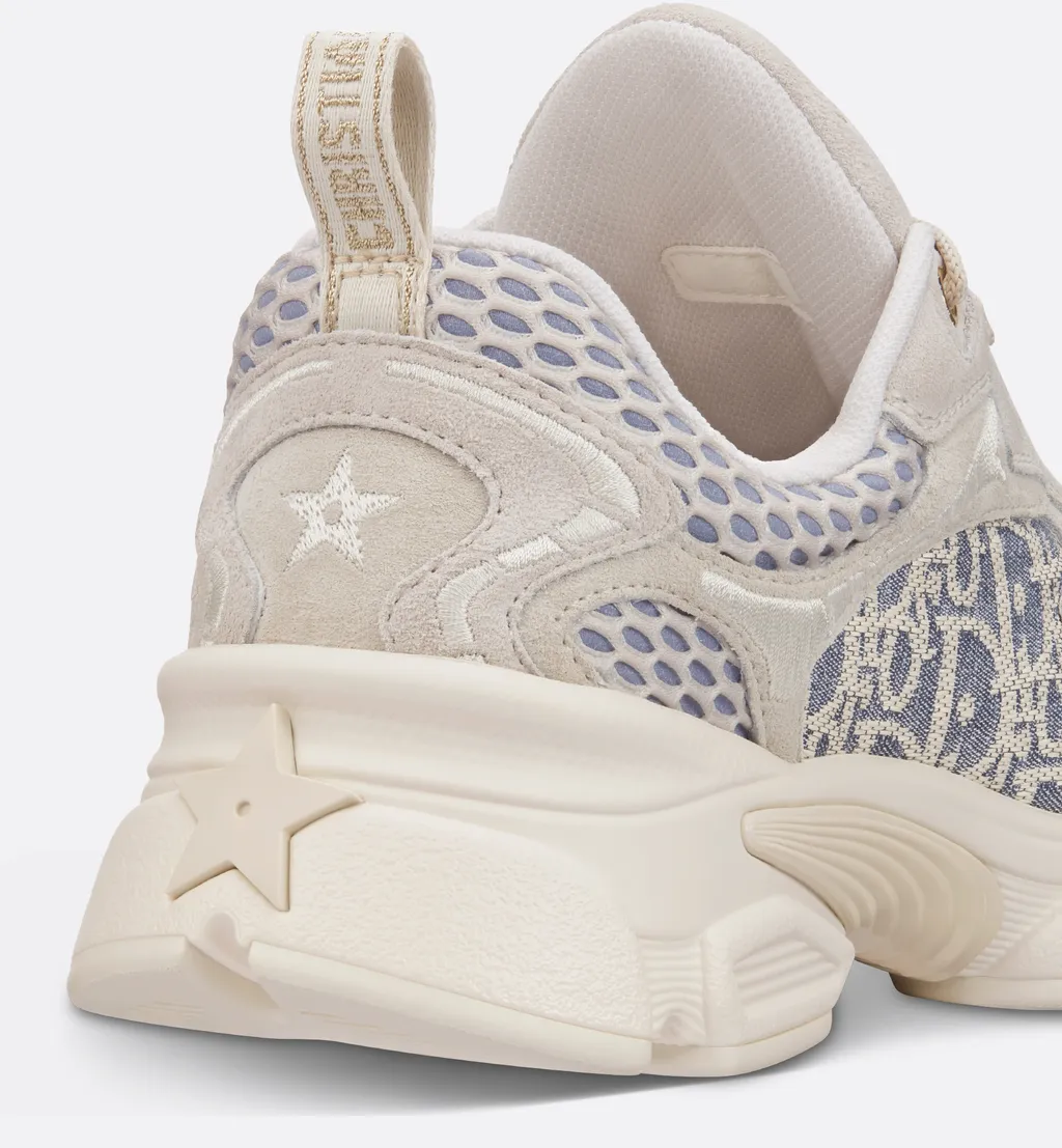Vibe Sneaker