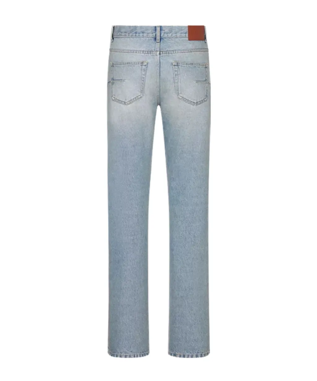 Belt-Loop Jeans