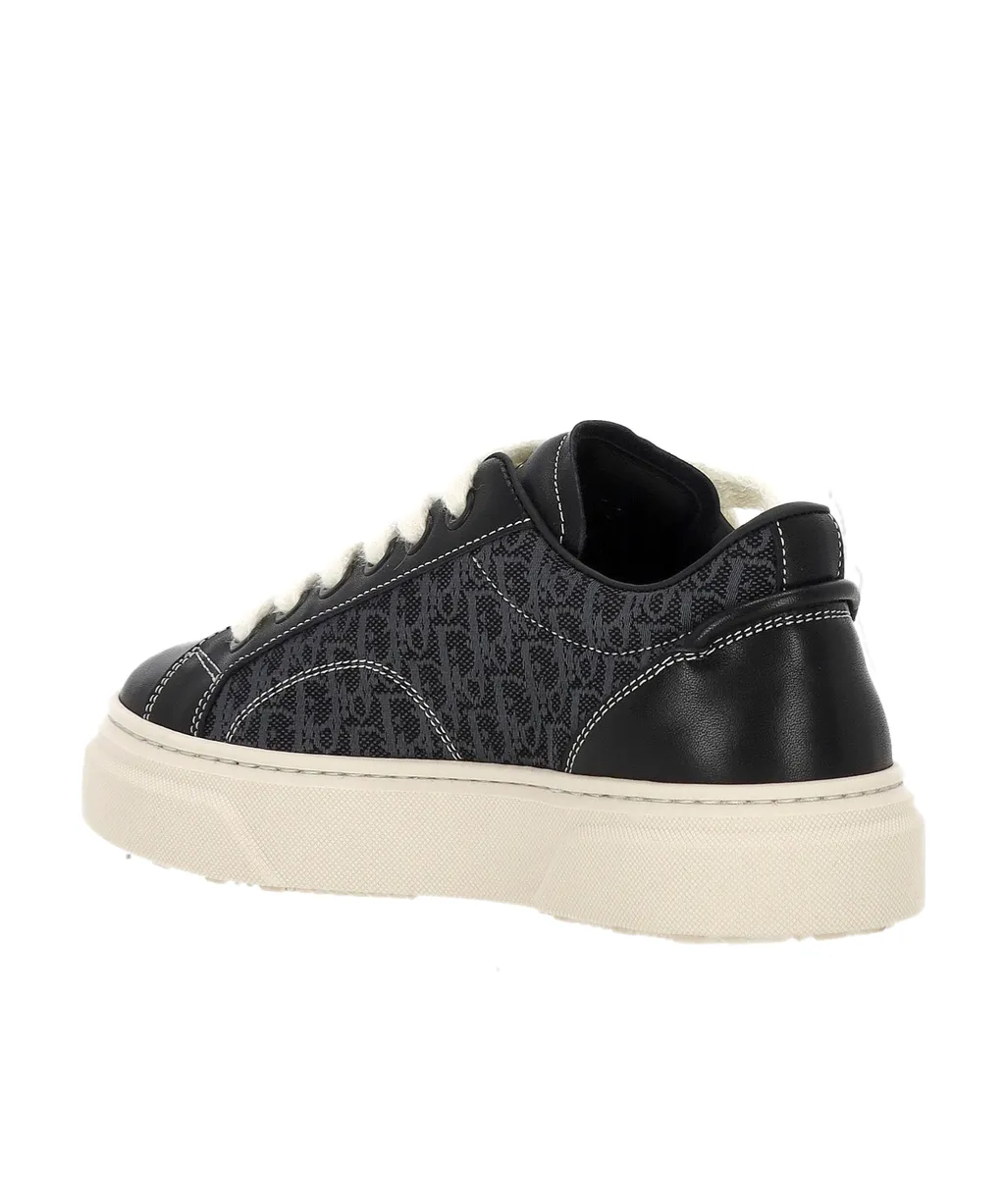 Round Head Flat Sneakers