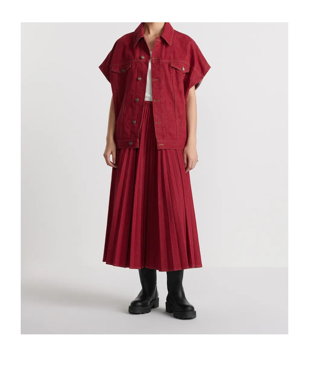 Pleated Mid-Length Skirt
