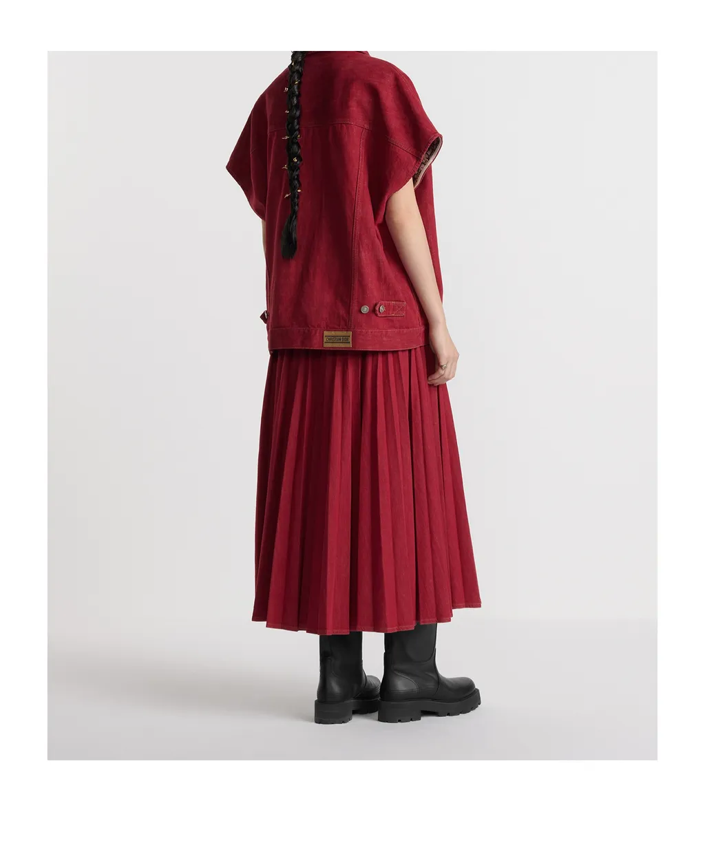Pleated Mid-Length Skirt