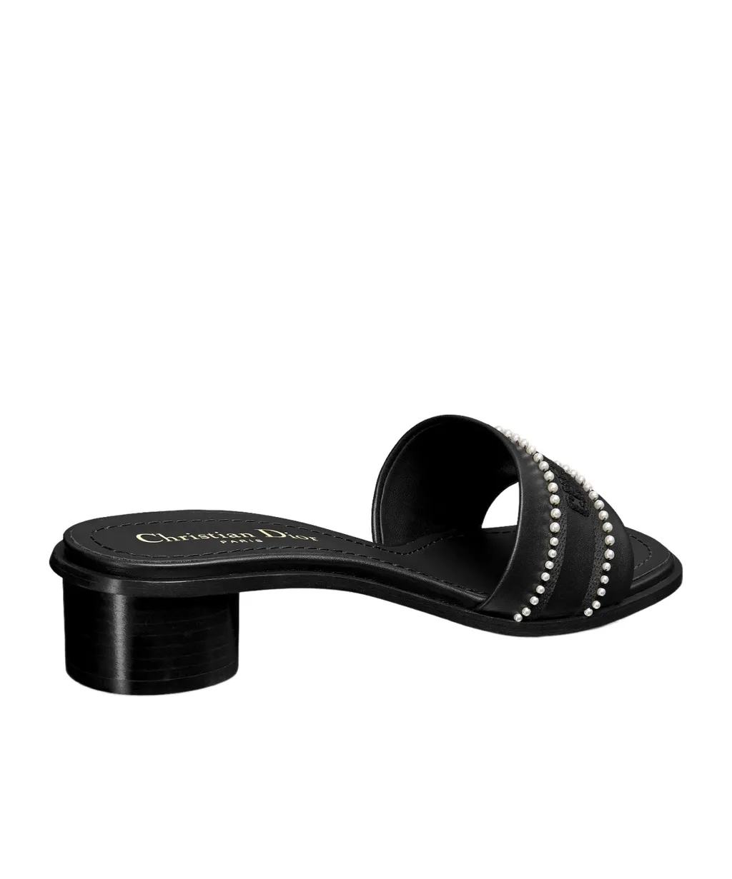 Dway Heeled Slide