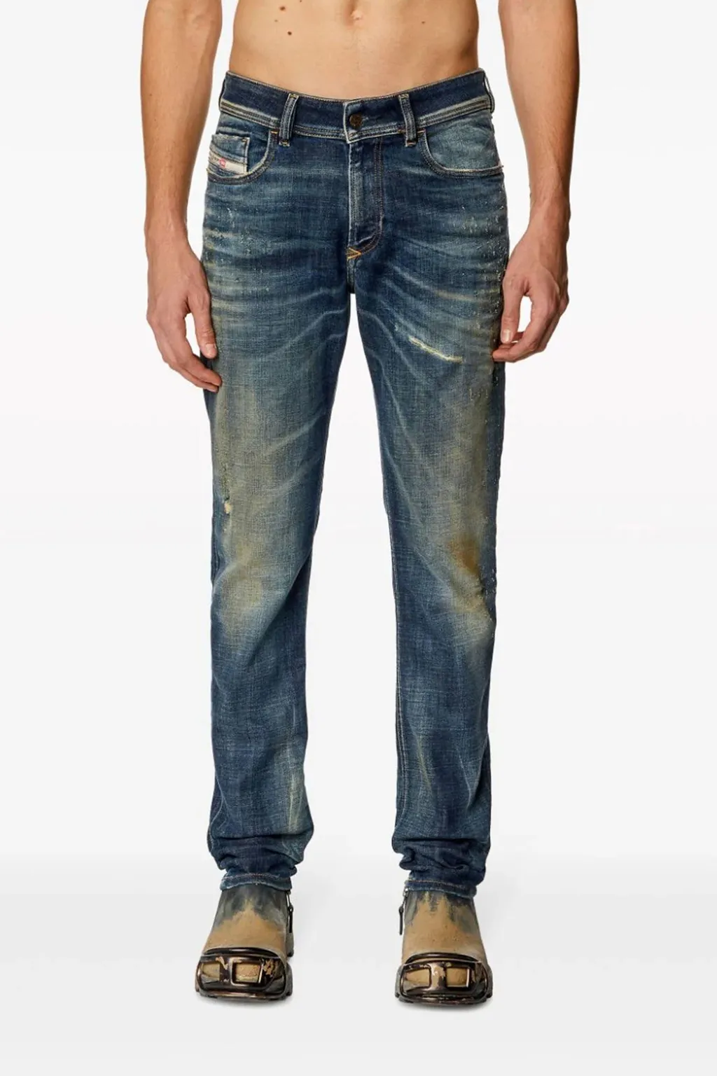 1979 Sleenker Skinny Distressed Jeans