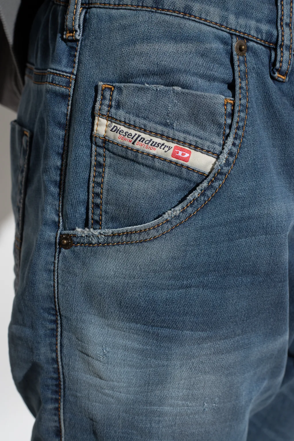 Krooley-E-Ne Low-Rise Tapered Jeans