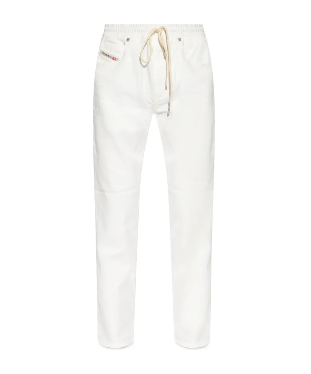 D-Krailey Distressed-Finish Boyfriend Jeans