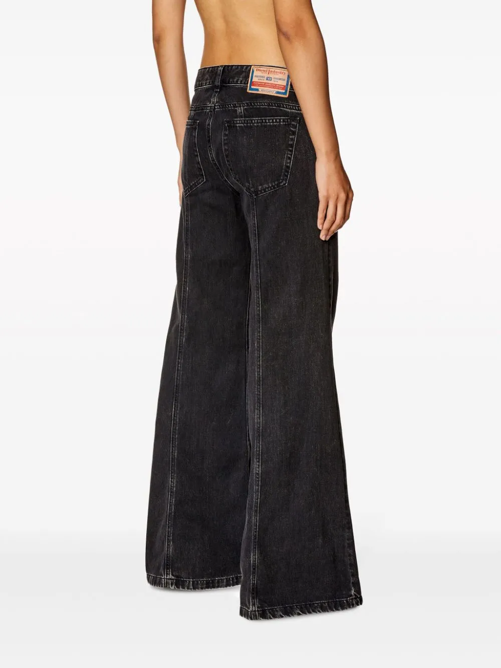 D-Akii Low-Rise Bootcut Jeans