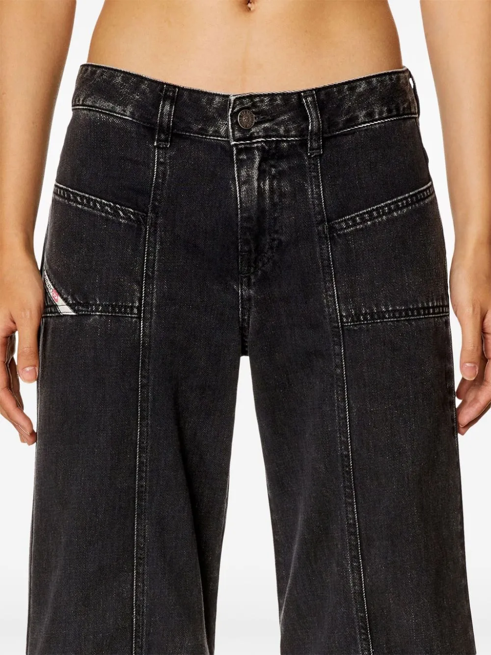 D-Akii Low-Rise Bootcut Jeans