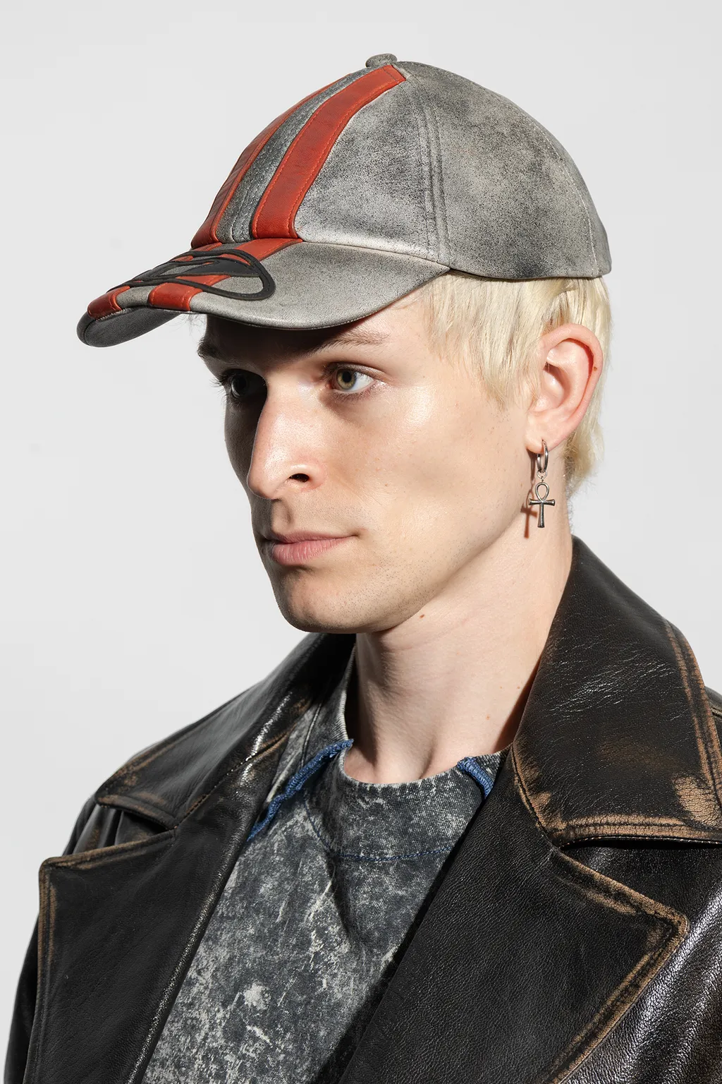 C-Olav Logo-Patch Leather Cap