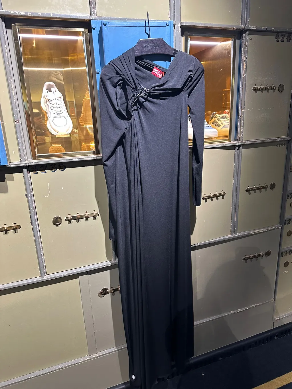 Cut-Out High Neck Long-Sleeved Dress