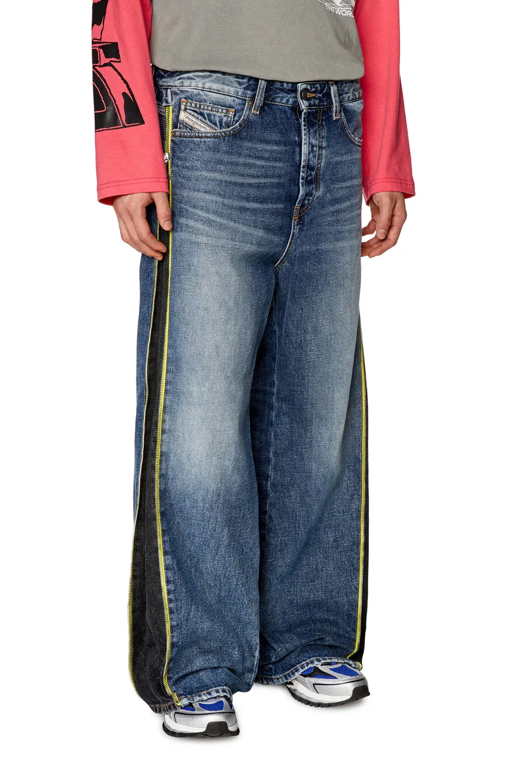 Straight Jeans
