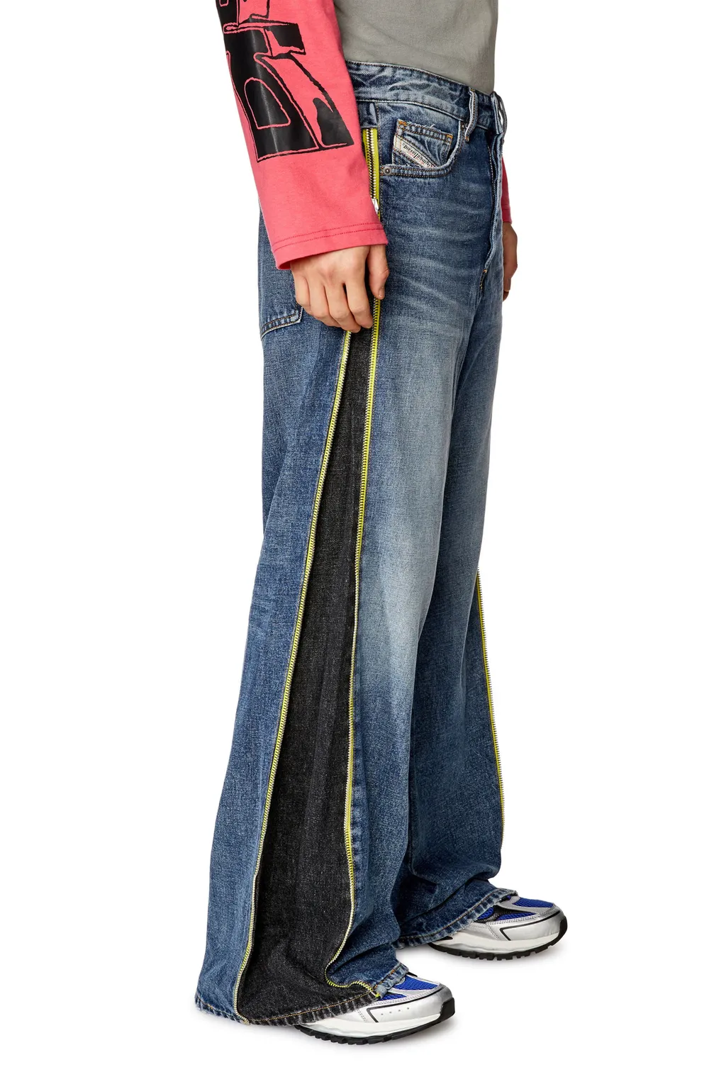 Straight Jeans
