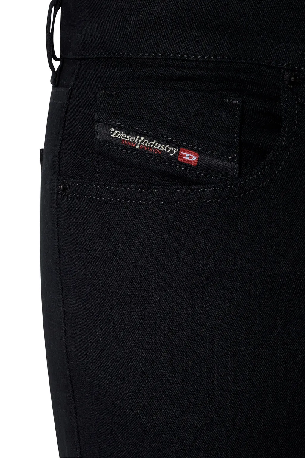D-Strukt Slim-Fit Jeans